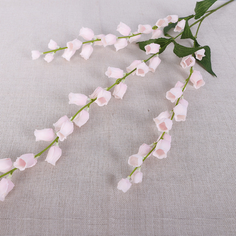 Lily in the valley, 3 branches, waterfall, regular texture, 56025