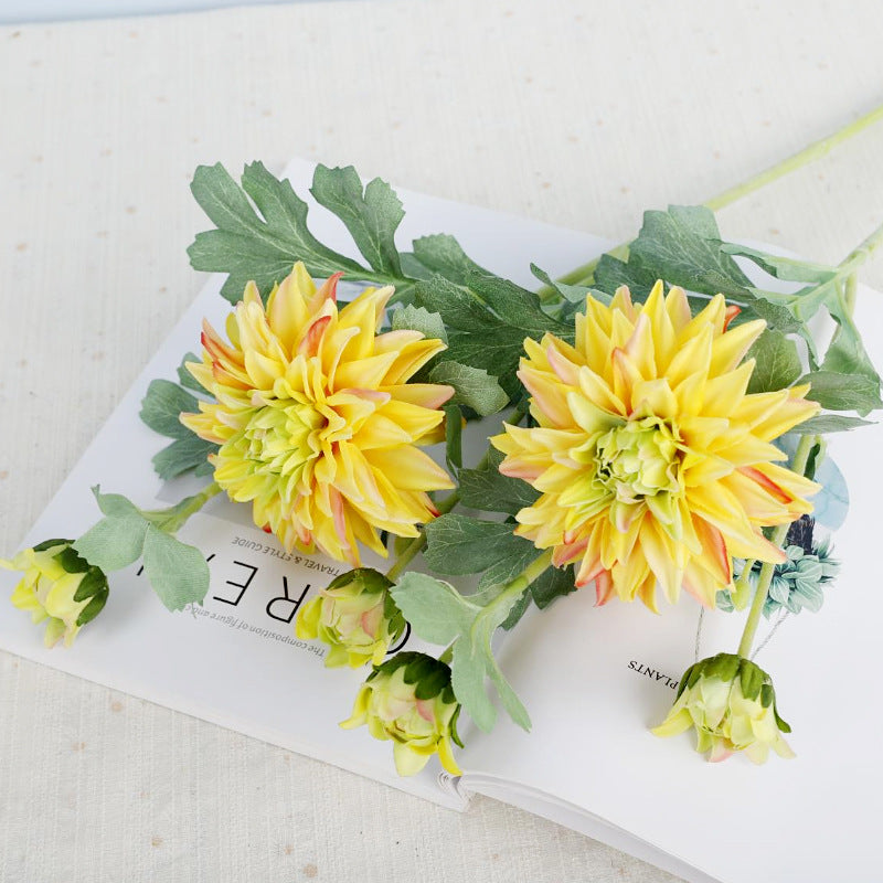 Dahlia, 3 heads, special texture, 55046